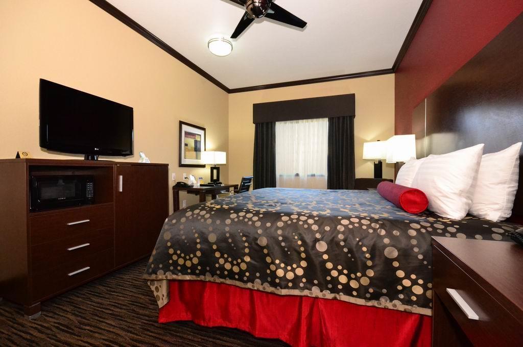 Best Western Plus Classic Inn And Suites Center Bagian luar foto