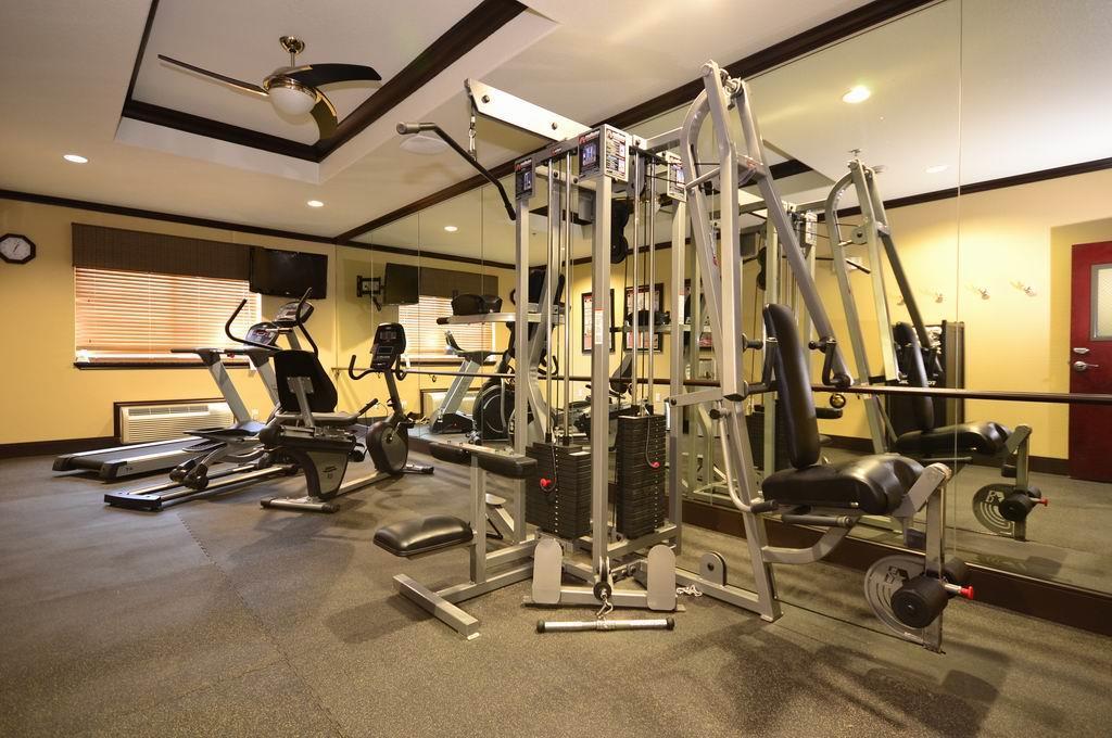 Best Western Plus Classic Inn And Suites Center Bagian luar foto