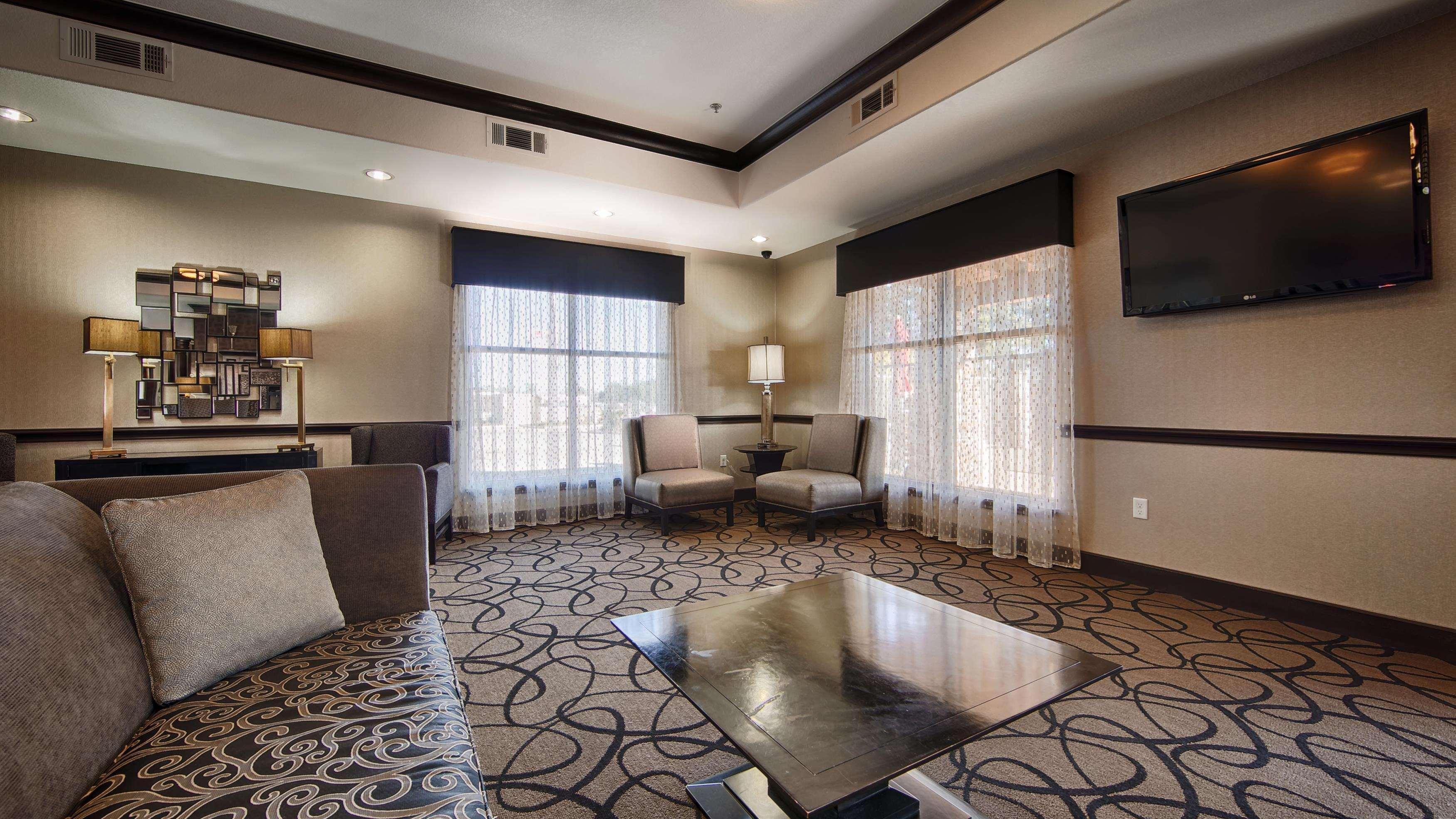 Best Western Plus Classic Inn And Suites Center Bagian luar foto