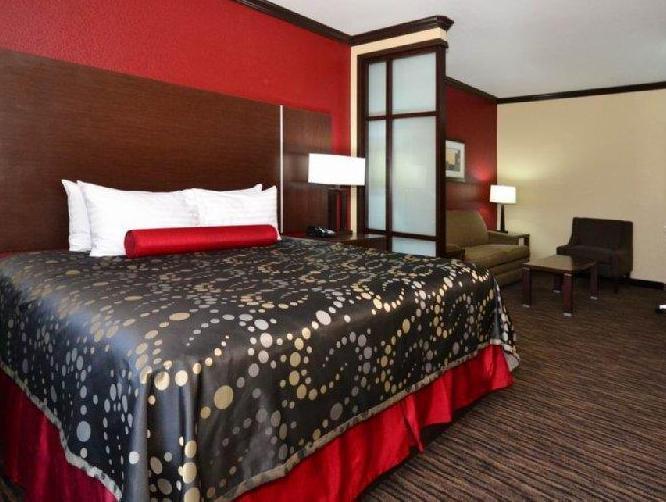 Best Western Plus Classic Inn And Suites Center Bagian luar foto